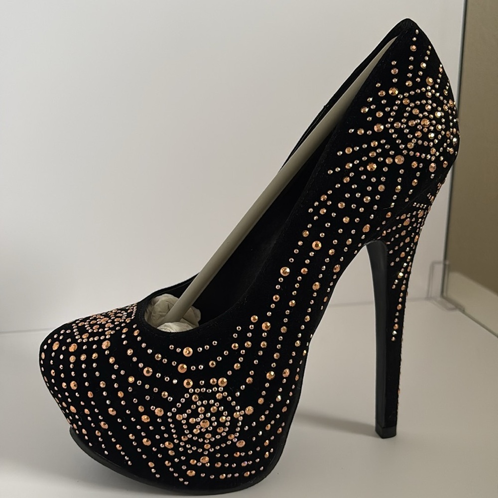 Women’s black Rhinestone Heels
